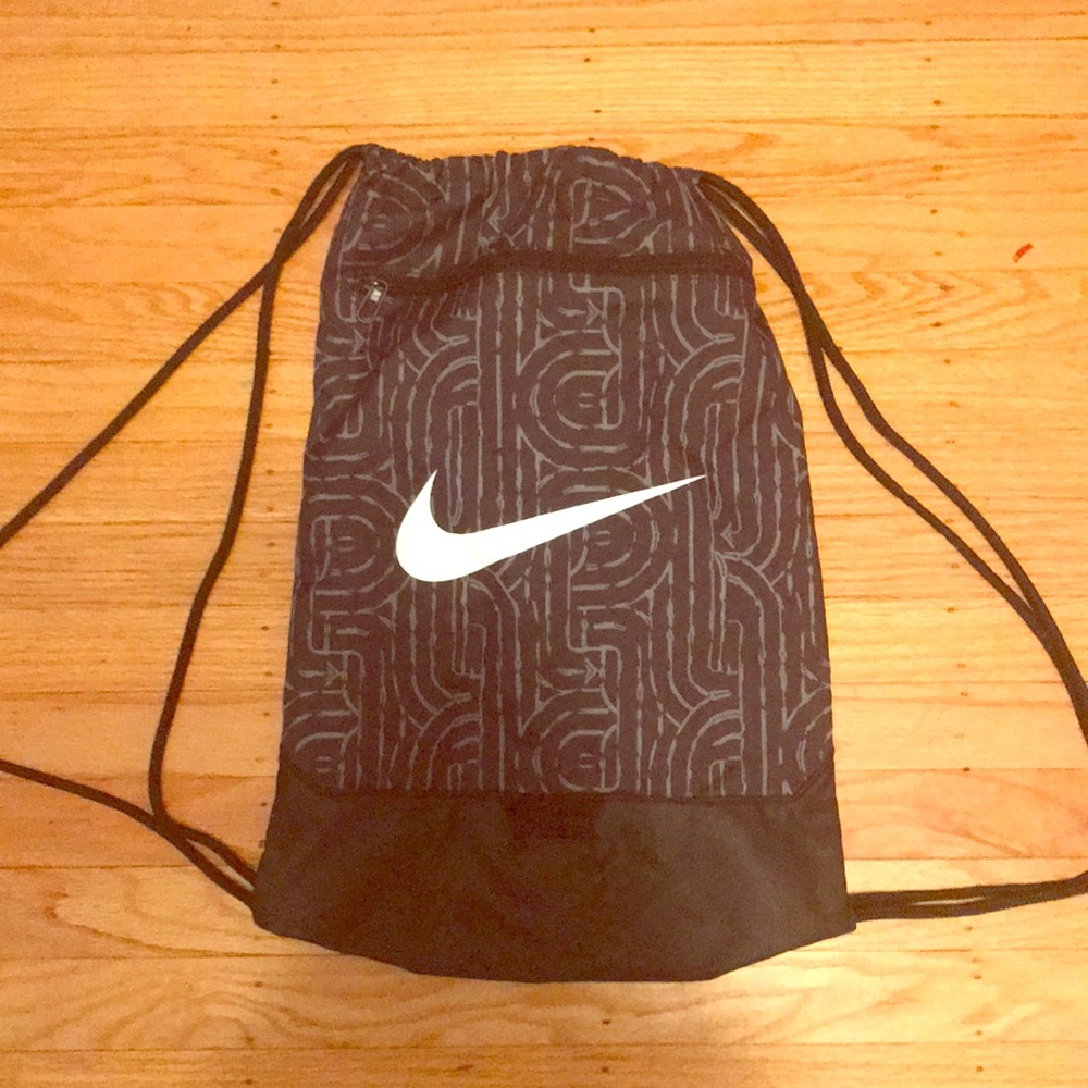 Nike string bag